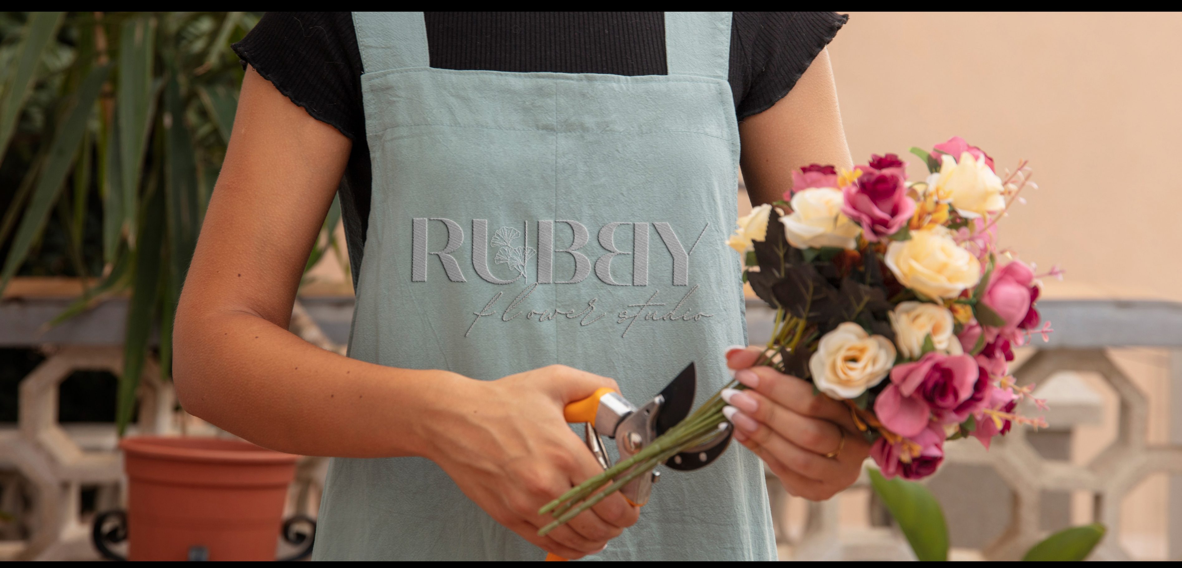 RUBBY Flowers - Fullscreen Media 4